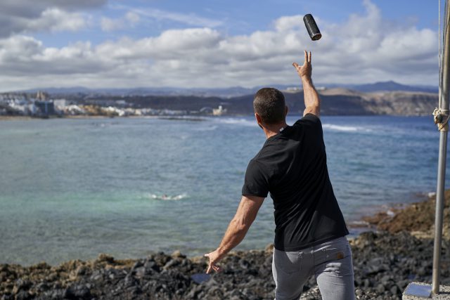 La playa de Las Canteras estrena un innovador sistema autónomo de rescate en el mar 1 simulacroseguridadlapuntilla 009