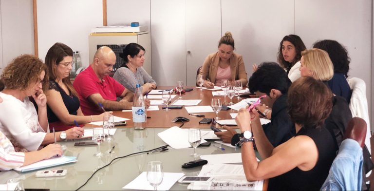 Noemí Santana: “Debemos ocuparnos y no preocuparnos por la llegada de menores inmigrantes no acompañados a Canarias”