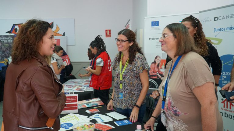 La consejera insular de Empleo, Desarrollo socioeconómico y Acción Exterior, Carmen Luz Baso, participa en la jornada Port2Empleo