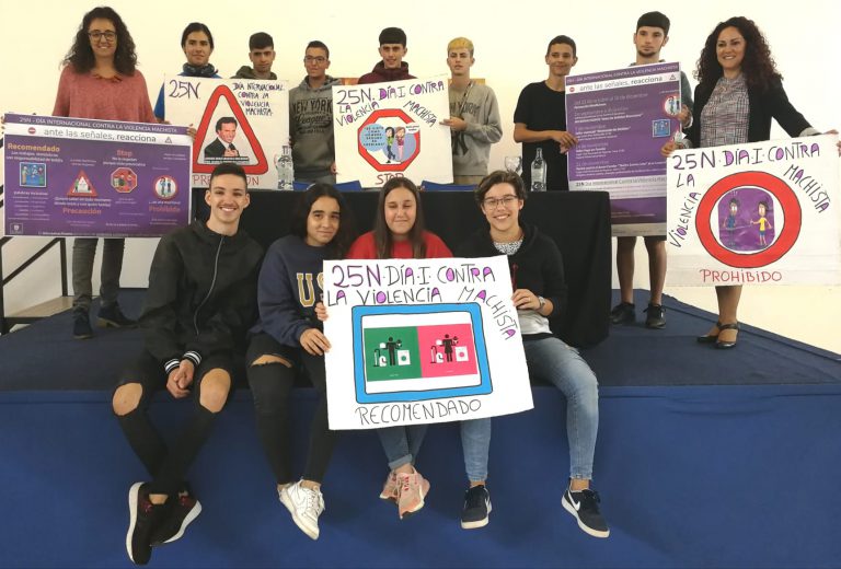 Santa Brígida presenta una campaña contra la violencia hacia las mujeres bajo el lema “Ante las señales, reacciona”