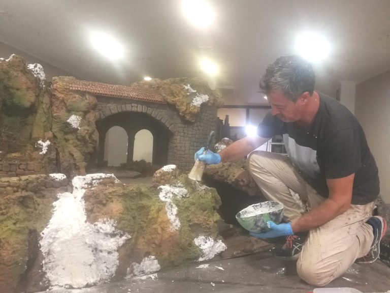 El Ayuntamiento de Santa Brígida inicia el montaje del belén municipal