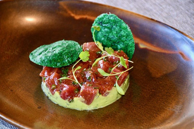 Los chefs estrella Michelín de Mogán presentan la V Feria del Aguacate