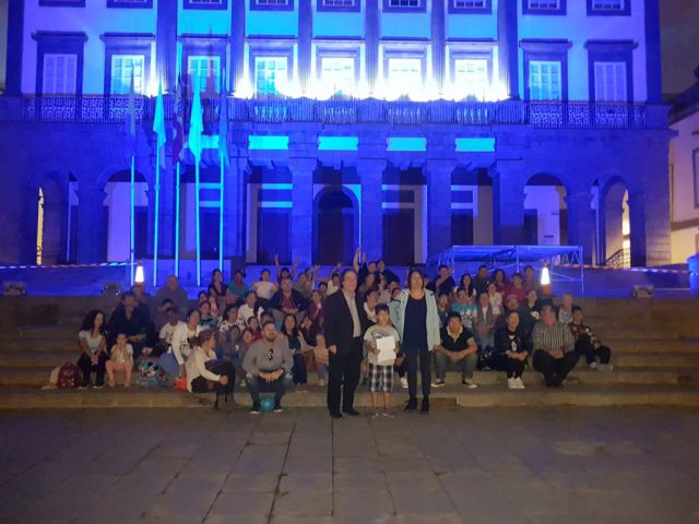 Iluminacioìn Diìa Derechos NinÞo 2