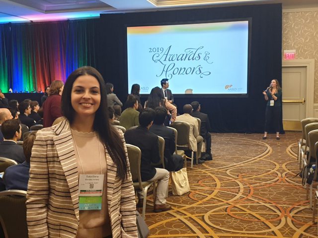 Un trabajo de investigación del HUC, premiado por el Congreso Americano para el estudio del hígado 40 La Dra Dalia Morales del HUC en el Congreso Americano Hígado