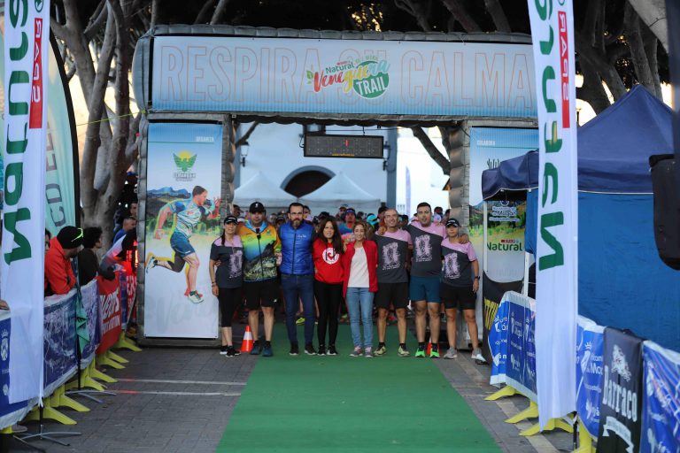 Rubén Crespo y Silvia León, vencedores de la  IV Spar Natural Veneguera Trail en la distancia de 21 kilómetros