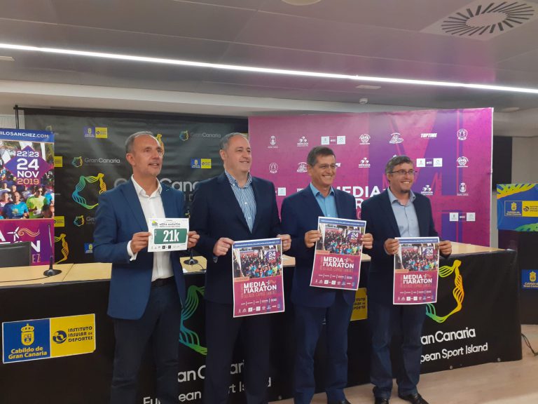 La ‘Gran Canaria Medio Maratón Memorial Alcalde Camilo Sánchez’ vuelve a inundar Santa Lucía de deporte y solidaridad