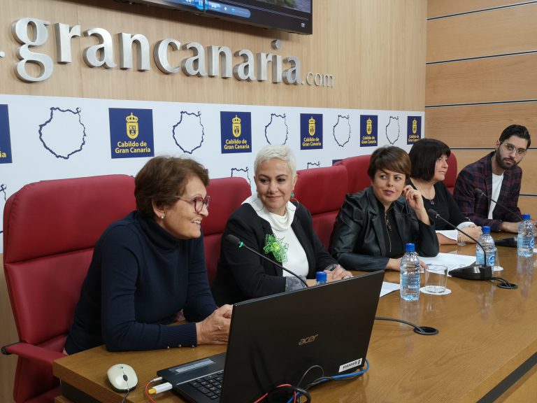 El XX Desfile de Moda Calada de Ingenio contará con cinco diseñadores que aportan modernidad a esta técnica artesana