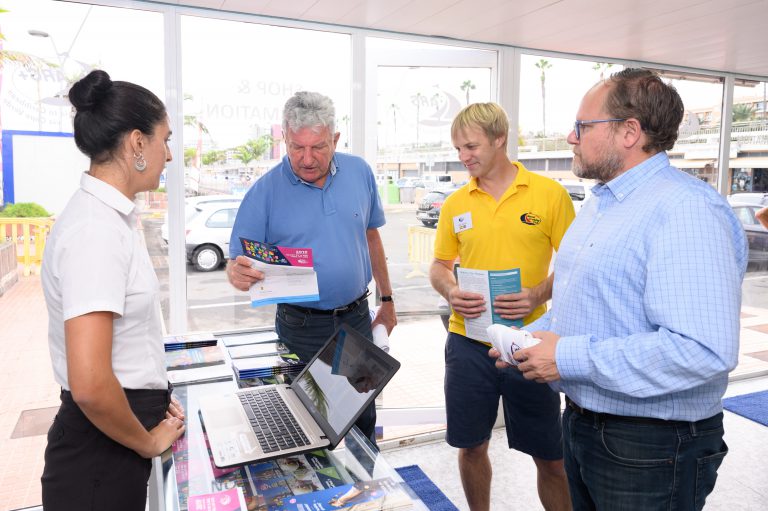 El Ayuntamiento recibe con información turística a las tripulaciones de la 34 Atlantic Rally for Cruisers – ARC 2019