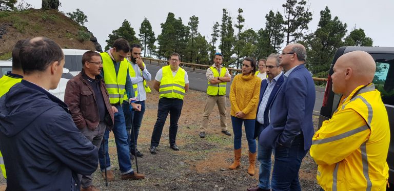 El Gobierno de Canarias concluirá en 2020 más del 70% de las obras de la carretera del sur y la circunvalación de Tazacorte