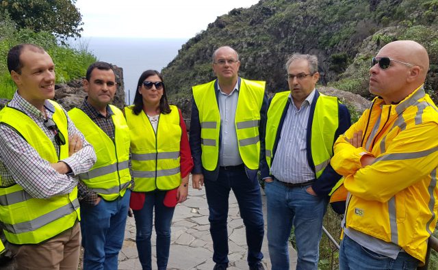 El Gobierno de Canarias concluirá en 2020 más del 70% de las obras de la carretera del sur y la circunvalación de Tazacorte 59 Pestana y Delgado obras carretera del sur 4