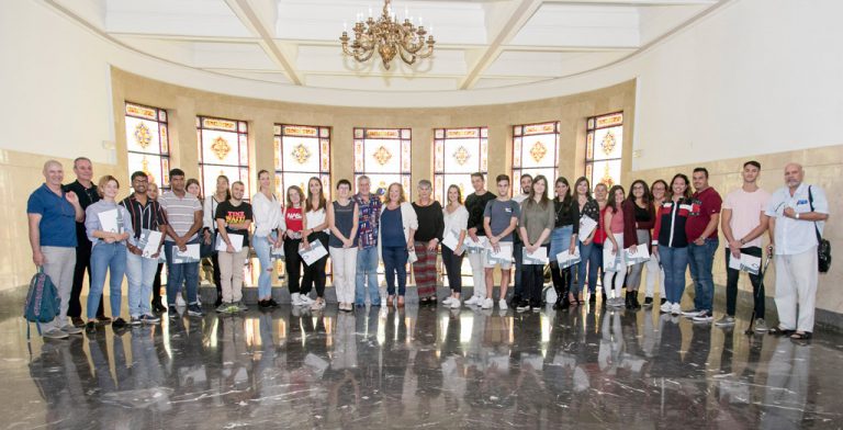 Las ayudas de la Fundación Pizarroso para estudiantes de la ULL alcanza la cifra record de 23 becas