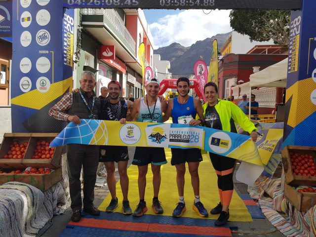 Pódium masculino Maratón 42 km