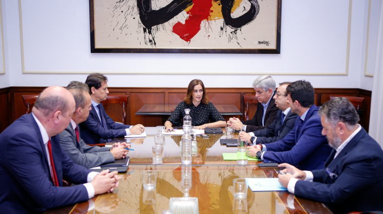 El Ayuntamiento de Santa Cruz solicita 75 viviendas a las entidades bancarias para poder atender los casos sociales más graves