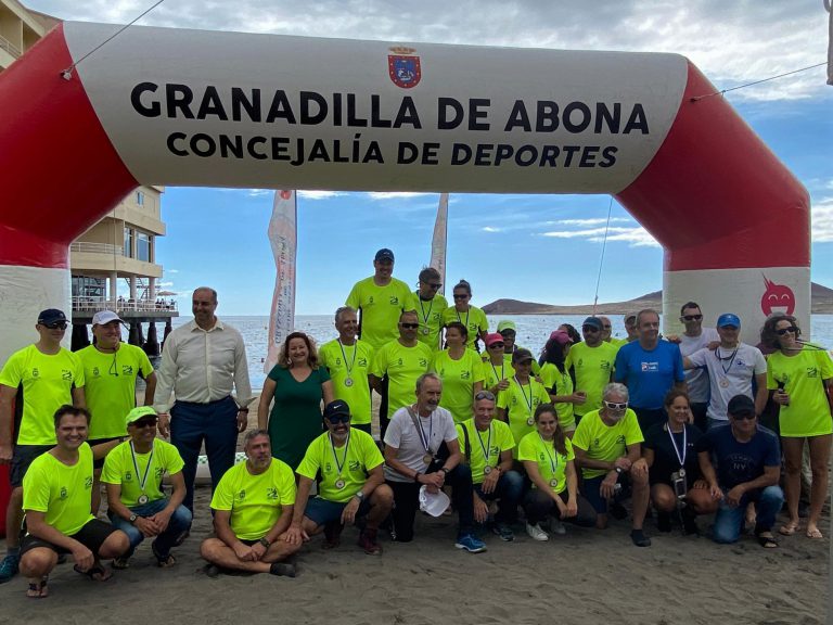 La bahía de El Médano acogió la XVII Regata Sansofé de piragüismo