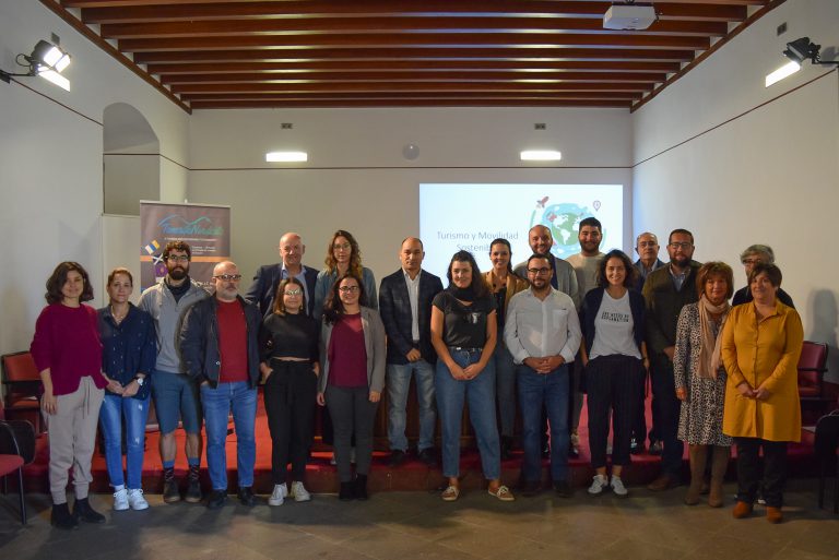 Los municipios del nordeste de Tenerife analizan el impacto de la movilidad sobre el desarrollo turístico