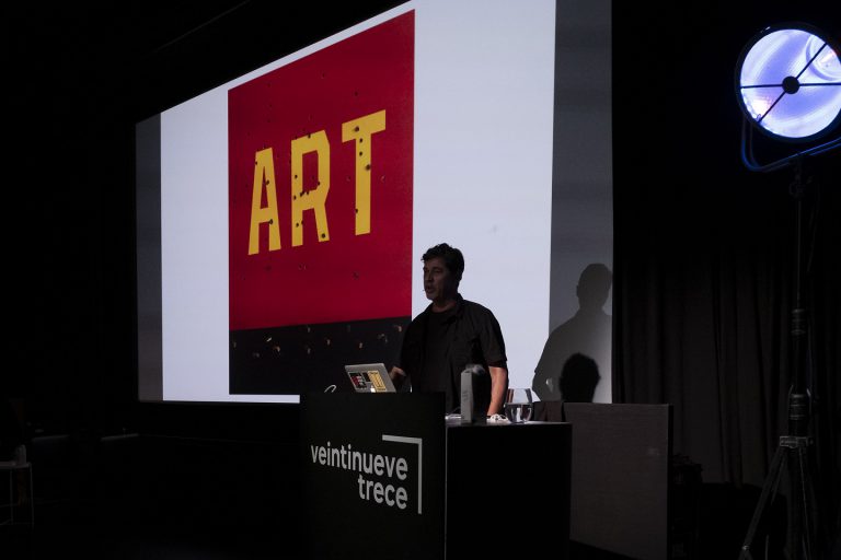 La cuarta edición de Veintinueve Trece cumple con las expectativas y llena de público el CIC El Almacén