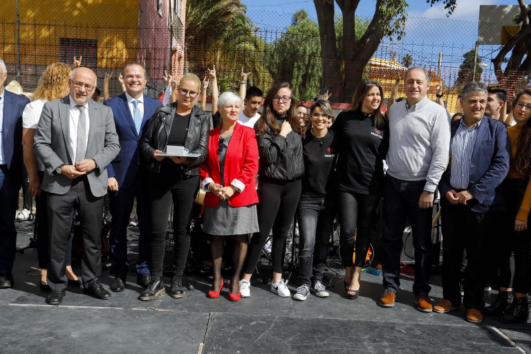 El Ayuntamiento cede un local a la Asociación de Parkinson Gran Canaria para la atención integral a pacientes