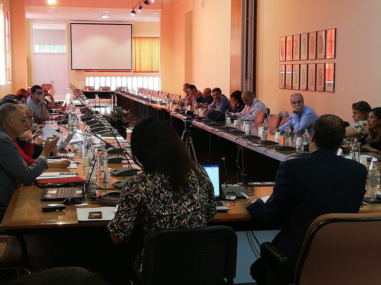 Sesión ordinaria del Consejo de Gobierno de la ULPGC: Reglamento de trabajos fin de título y nuevos títulos propios