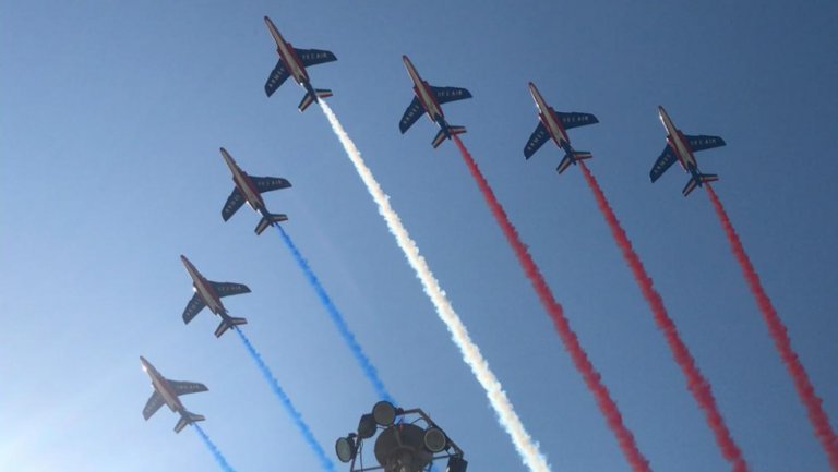 España lamenta la muerte de 13 militares franceses en un accidente de helicóptero en una operación antiterrorista en Mali