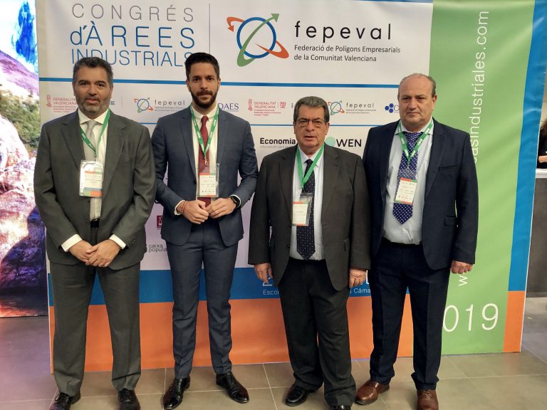 Juan Acosta acerca y  explica las buenas prácticas del Polígono Industrial de Arinaga ante representantes de 300 áreas industriales de España