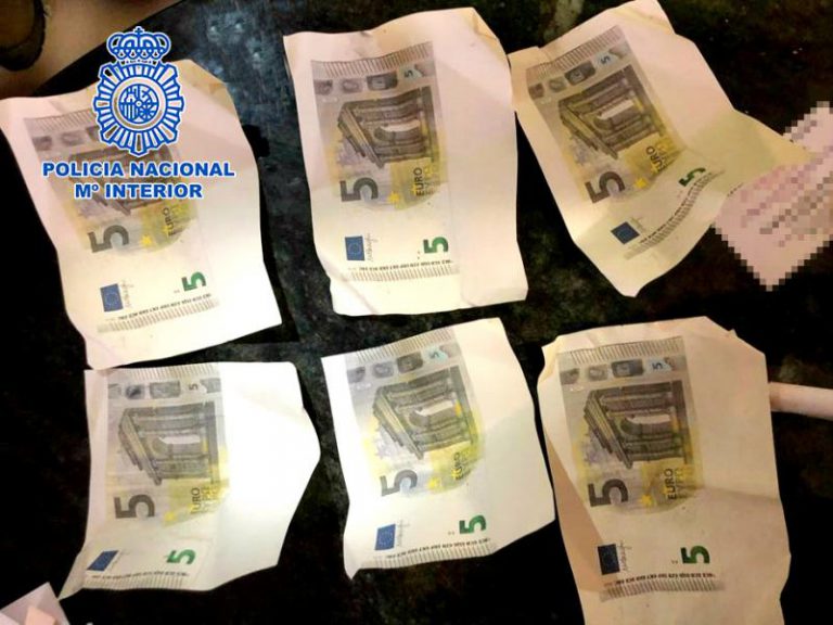 Detenido en Granada un falsificador de billetes que los imprimía en su propia casa