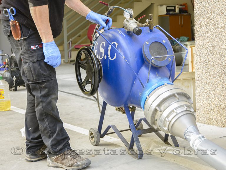 5 claves para escoger un equipo de poceros seguro y profesional