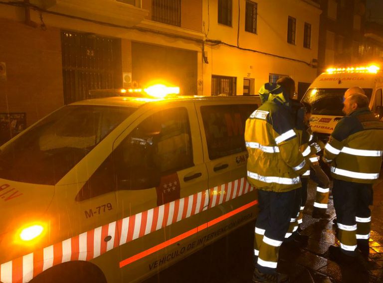 Muere una mujer degollada tras ser apuñalada presuntamente por su nieto en Madrid