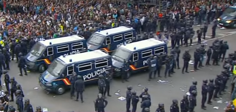 La Fiscalía pide seis años de cárcel para una decena de los manifestantes de 'Rodea el Congreso'