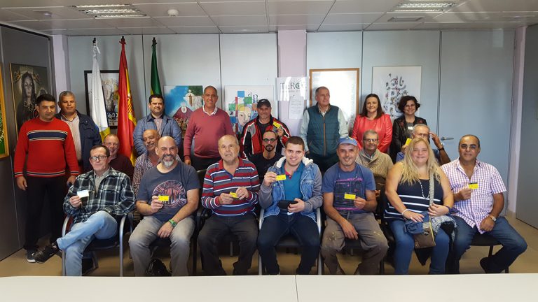 El Ayuntamiento entrega 40 carnés de manipulador de productos fitosanitarios