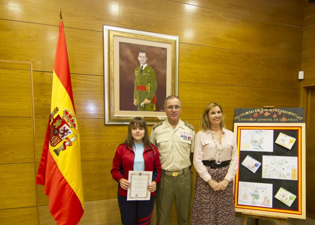 Alumna ganadora primer premio