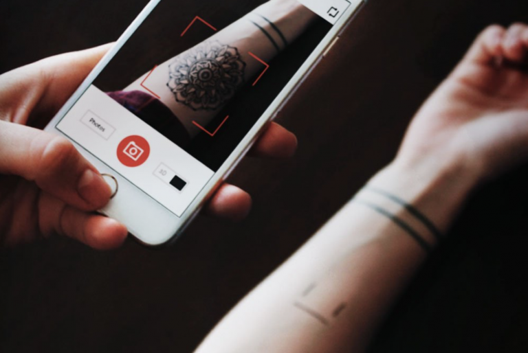 ¿Tienes dudas sobre un tatuaje?  Esta app te muestra cómo te quedará antes de hacerlo