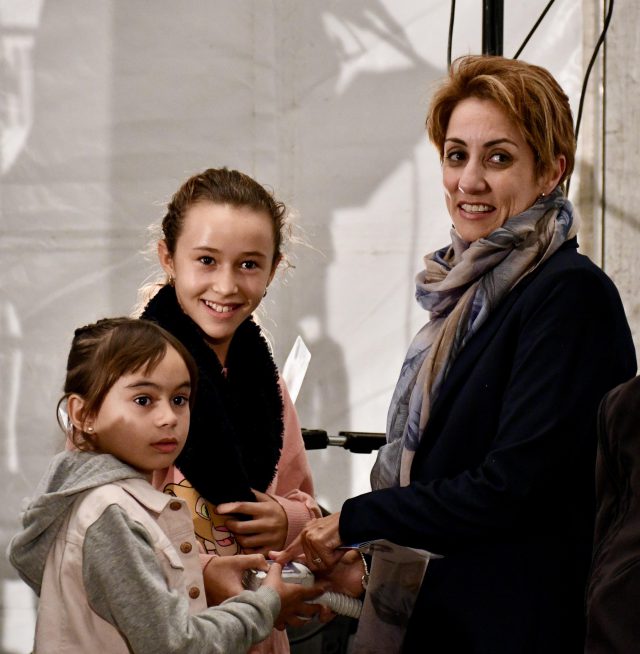 La alcaldesa Bueno en el instante del encendido navideño