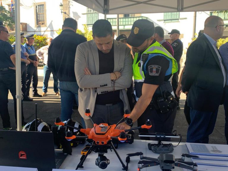 Telde pone en marcha la primera unidad policial de drones autorizada de Gran Canaria