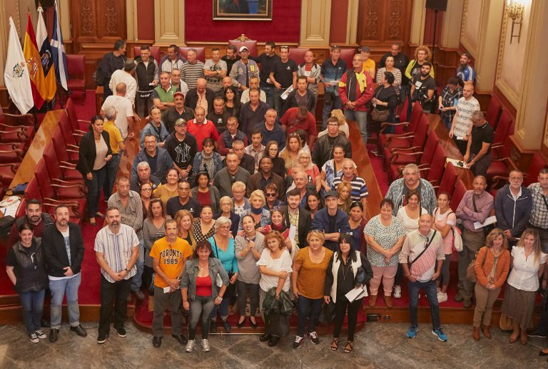 Más de un centenar de chicharreros y chicharreras comienzan a trabajar en la mejora de espacios públicos del municipio