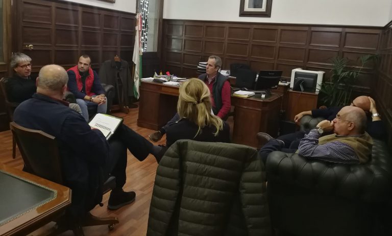 Encuentro entre todos los grupos políticos del Ayuntamiento de Santa Brígida para abordar el uso que tendrá el espacio central del municipio