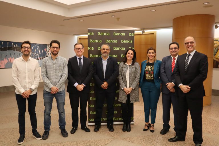Bankia apoya con 100.000 euros a Foresta, Cruz Roja y SEO/BirdLife  para reforestar las zonas afectadas por el incendio de Gran Canaria