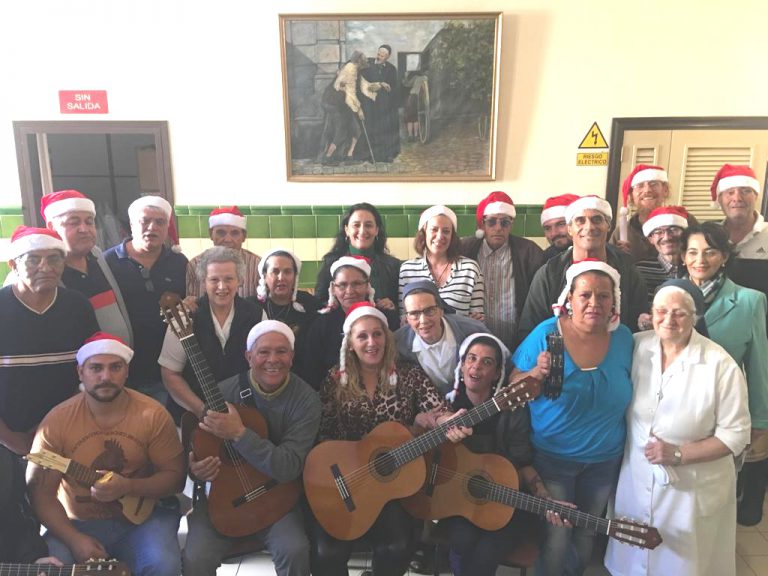 El Ayuntamiento de Santa Cruz impulsa la creación de un grupo folclórico con personas en riesgo de exclusión social