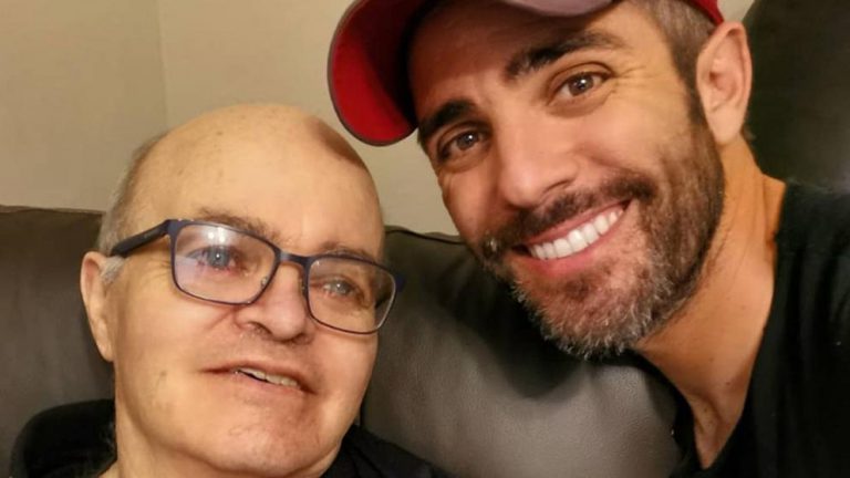 Las Campanadas más tristes de Roberto Leal: muere su padre a cuatro días de despedir el año