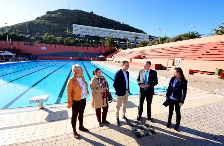 El alcalde de Santa María de Guía solicita la colaboración de la Consejería de Deportes para mejorar la Ciudad Deportiva