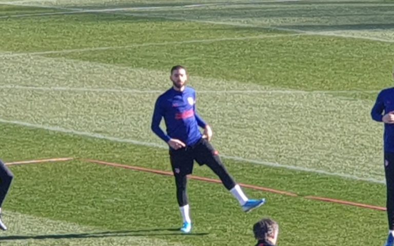 Carrasco entrena con el Atleti sin haber oficializado su fichaje