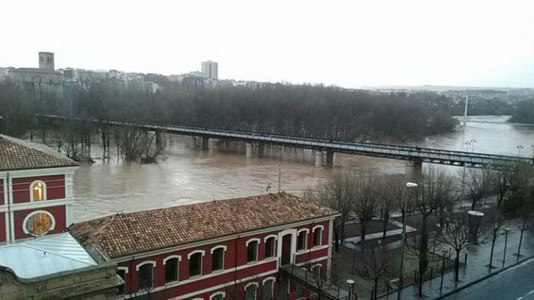Encuentran el cadáver de la abuela de la niña muerta en Logroño flotando en el río Ebro