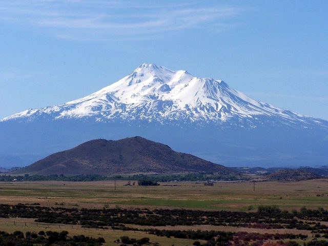 El Cabildo de Tenerife mejora la vigilancia sísmica de volcanes en Canarias y América 2 Qué es un volcán