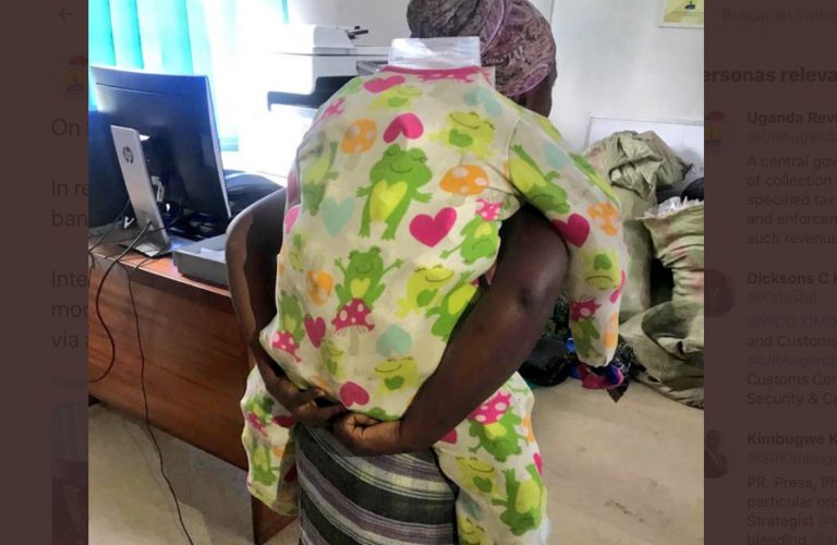 Una traficante detenida tras intentar disimular su cargamento como si fuera un niño