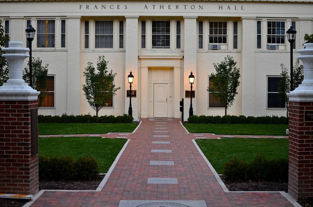 Una estudiante muere apuñalada en la biblioteca de la universidad: el caso de Betsy Aardsma 7 9C454FA2 B9DF 40D2 B153 718F5CD90D32