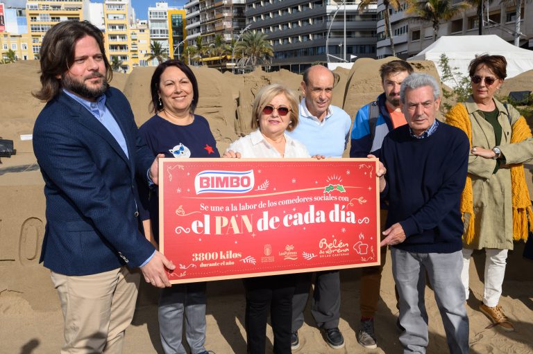 El Belén de Arena despide su 14 edición con  215.000 visitantes y 24.000 euros para los comedores sociales