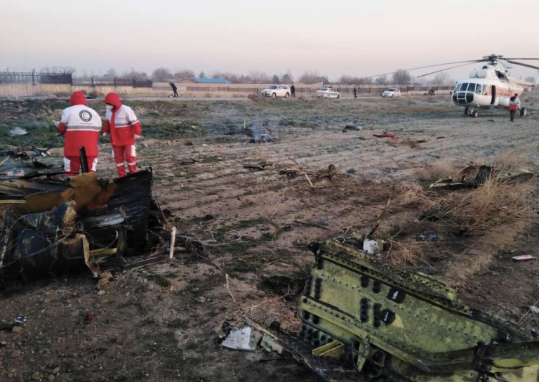 176 personas muertas: no hay supervivientes del Boeing estrellado en Irán
