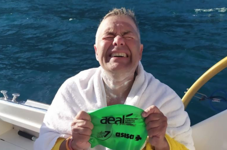 Un nadador español consigue los 'Siete Océanos' al cruzar el Estrecho de Cook