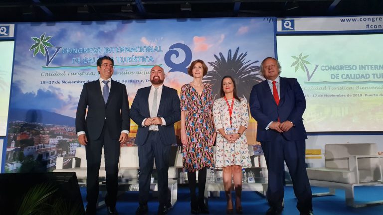 El Cabildo de Tenerife y Puerto de la Cruz, galardonados por su implicación en la calidad turística