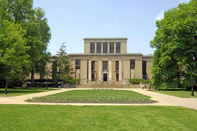 Una estudiante muere apuñalada en la biblioteca de la universidad: el caso de Betsy Aardsma 8 D0AE1CC7 B332 425D B030 B5CFB03706D5