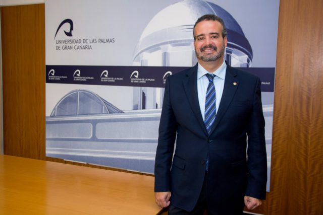 Rector Rafael Robaina 1 horiz